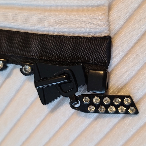 Belldini Tuxedo Vest - Picture 11 of 12